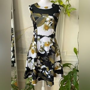 ZULEYKA RIVERA FLORAL MINI DRESS 🫦